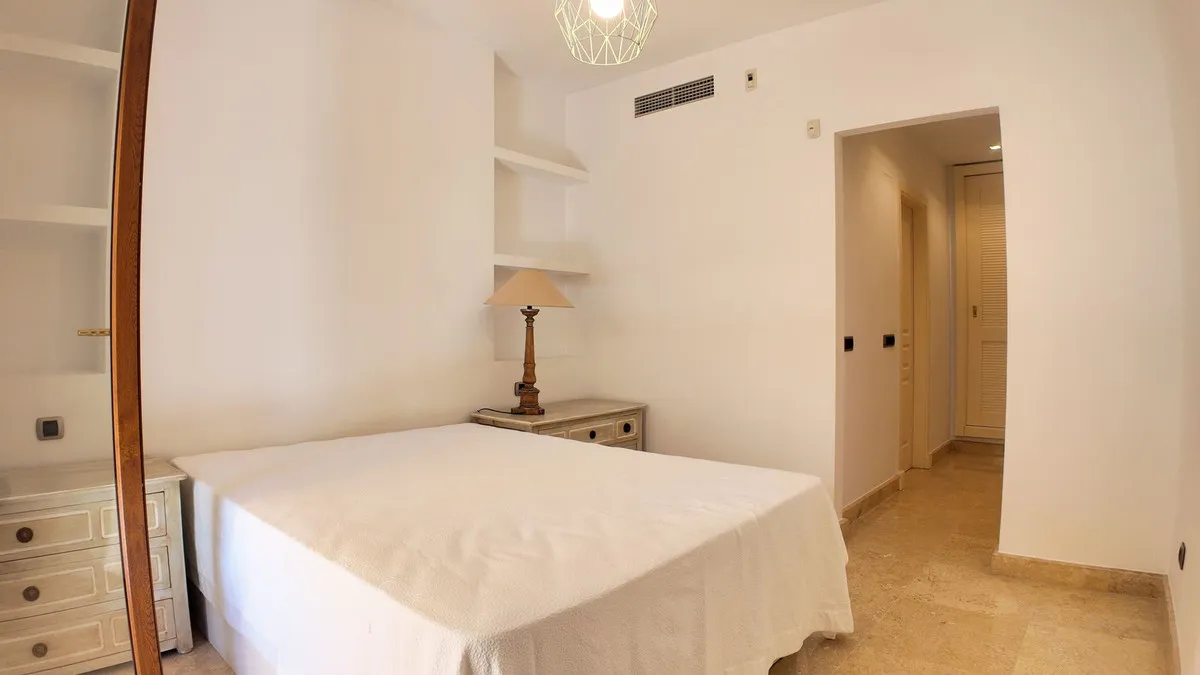 738c7313-b2dd-4c61-9cc8-3731bc31a514