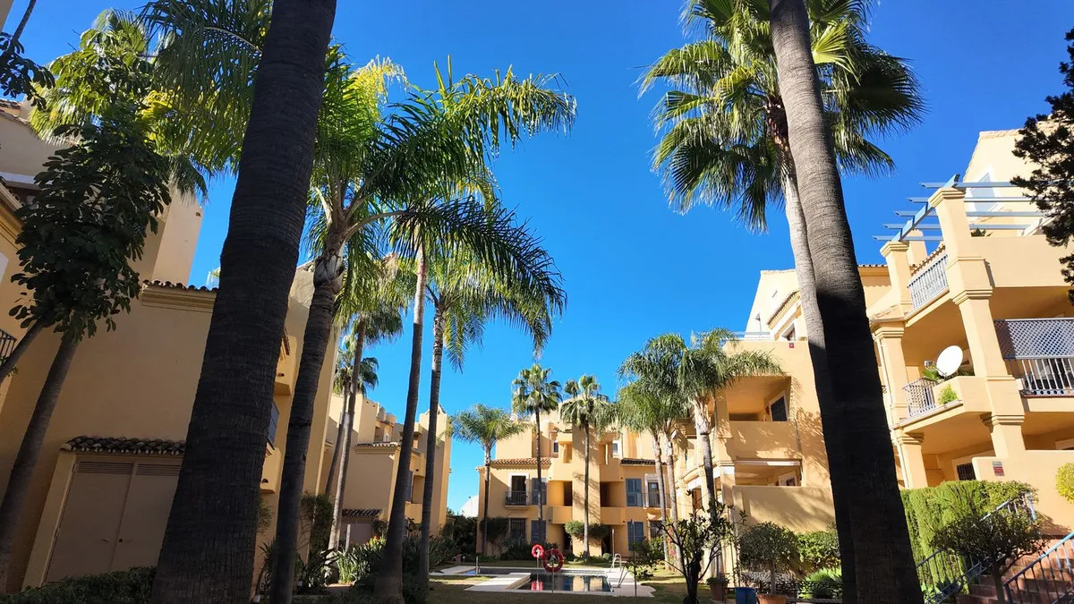 79a2a73e-f99d-4ece-b5c1-42c07fcb9f37