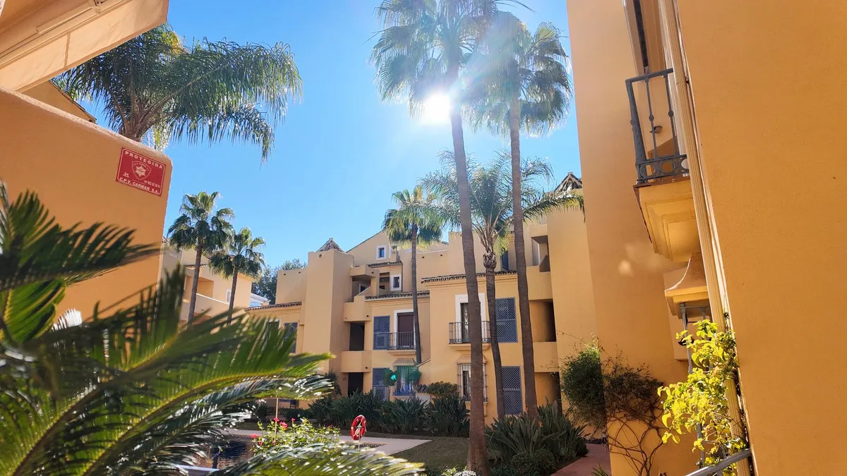 fe64a2ab-19e7-4099-ae69-2c687cf3509d