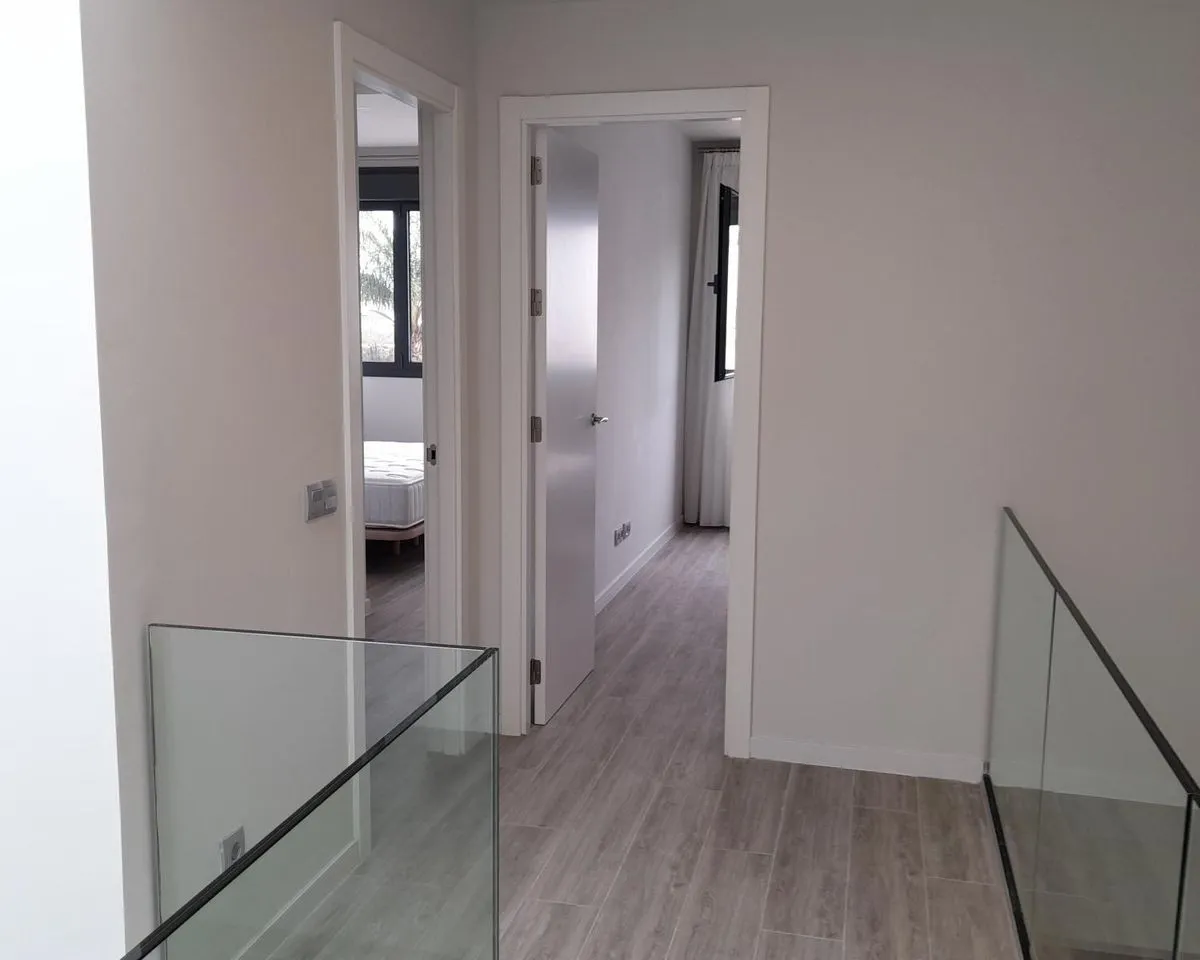 5dc9e8b4-9999-4e82-860a-6e5077edde88