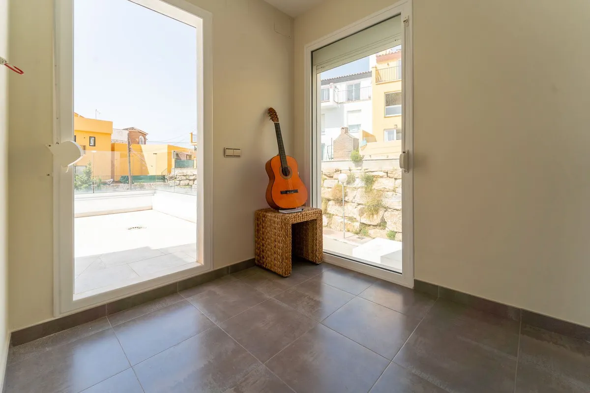 08644703-17bc-4e8b-a06a-fd6f4ef92241