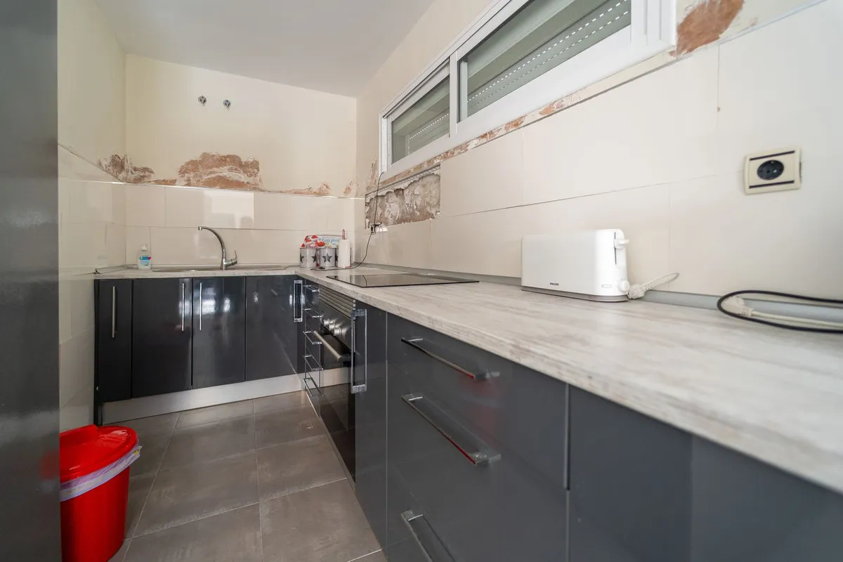 17612789-206a-4353-8eee-a3d04395ab45