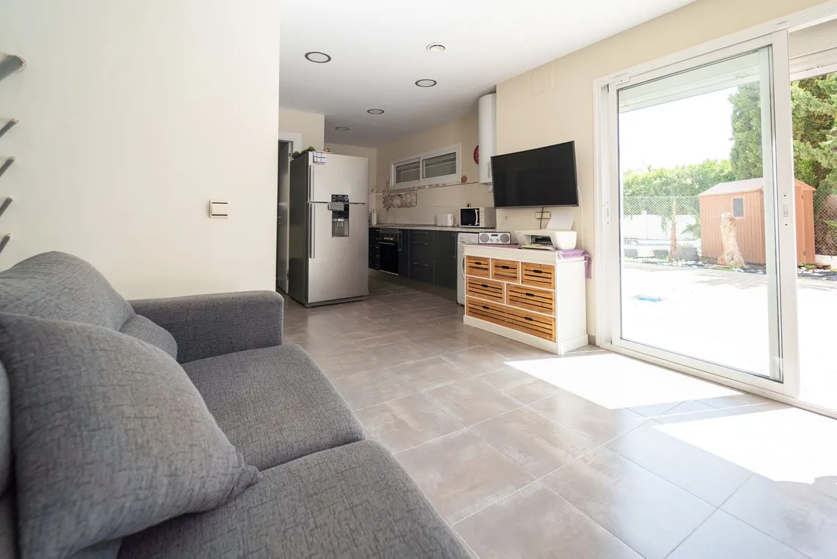 8a05073f-2610-4c38-885b-c1ec75054cd2