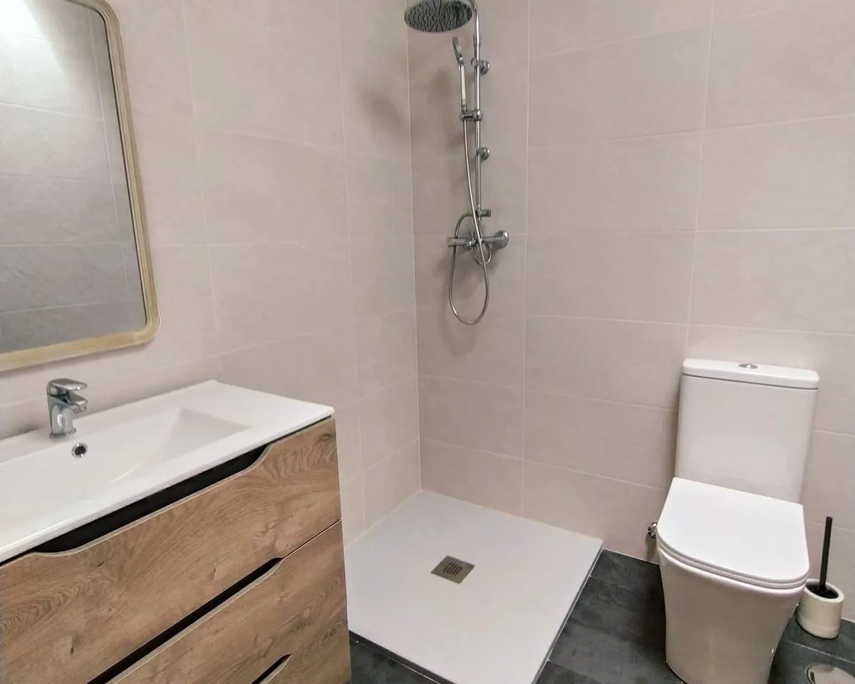 a07c249c-8ac2-43bd-a7d3-ba5394499bf3