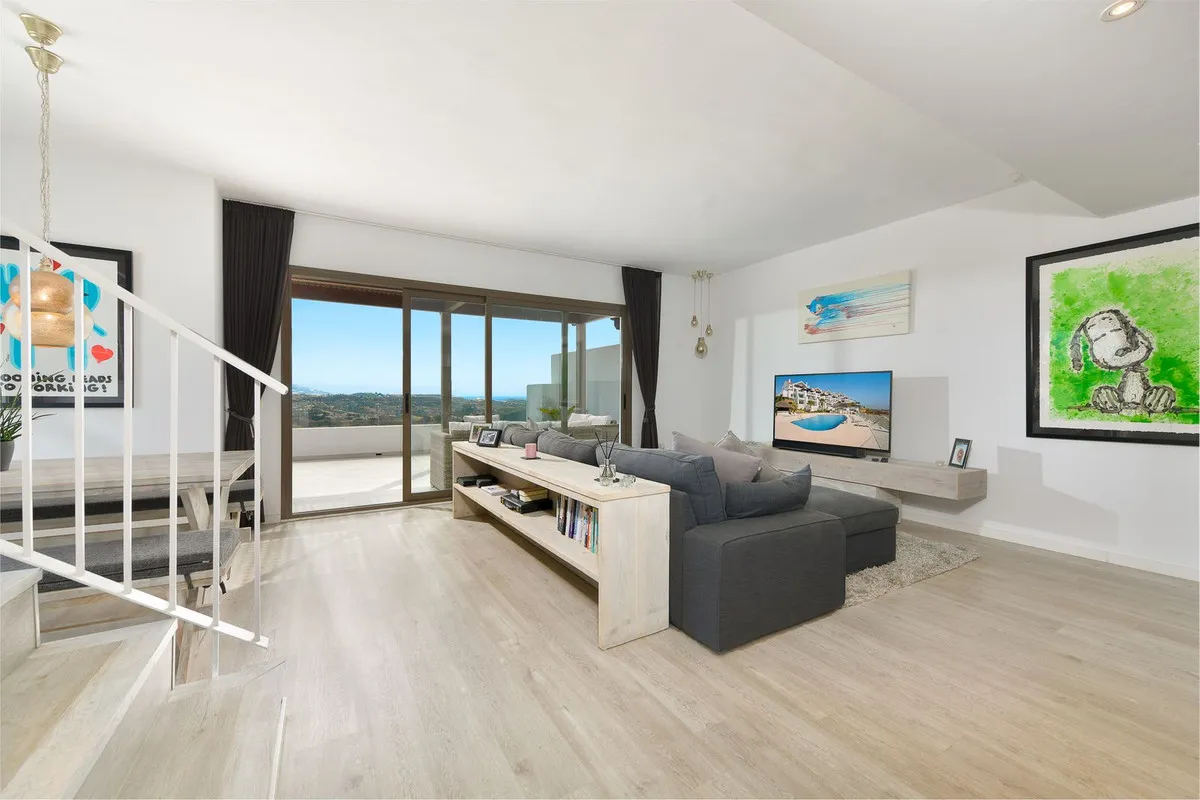 1c629697-1095-490b-8471-cb74e74a7641