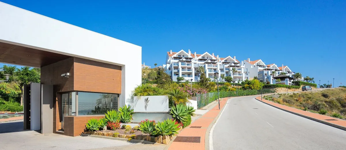 8ce5a3de-5519-4adc-826c-b75c3fcf38d8