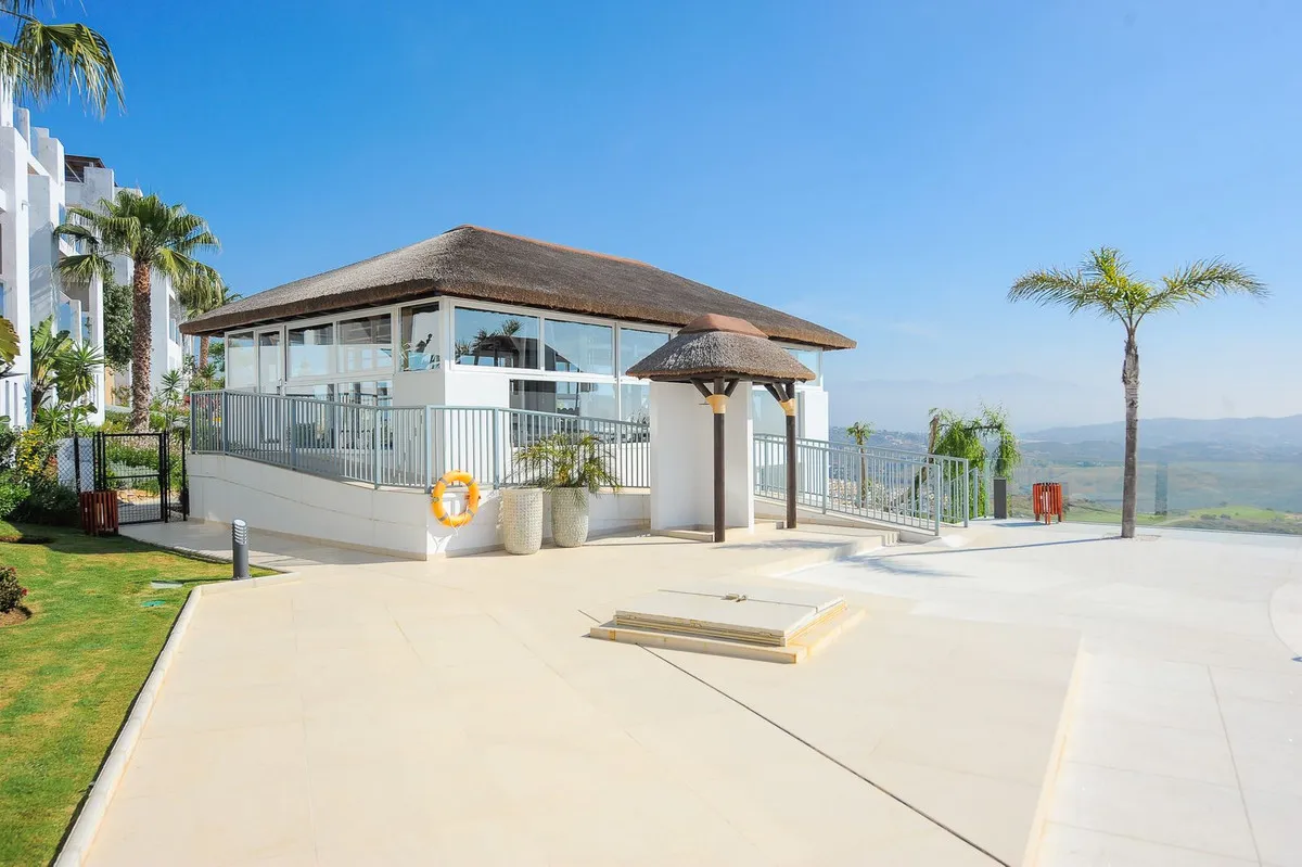 a6b84629-ef19-49c3-875a-a5462a49109d