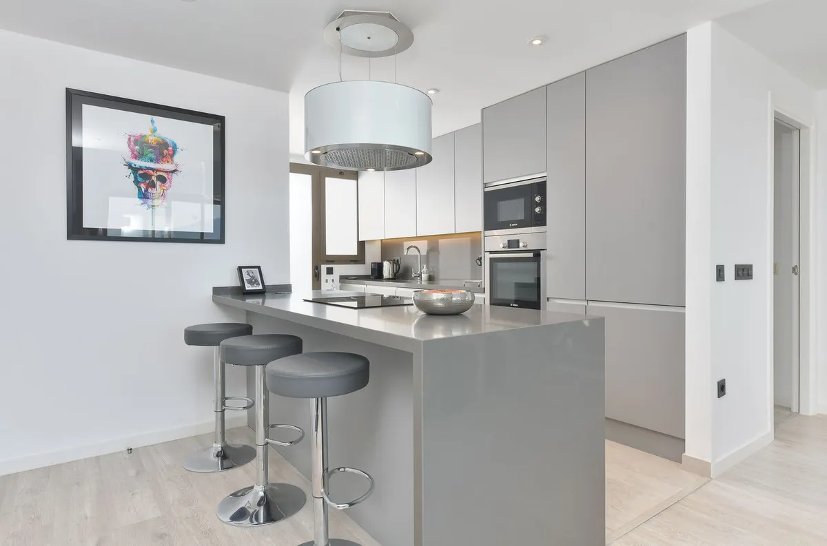 ac0c8577-fe70-4af2-9960-cb712ff98626