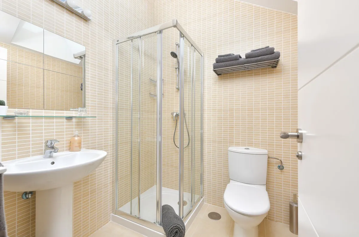 bc32dcef-9b74-45f6-9dae-bc80d3470398