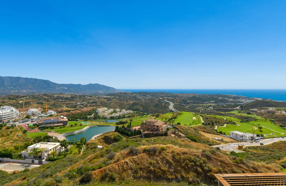 bf2bc0af-e2c3-4d1f-b16c-47657a397554