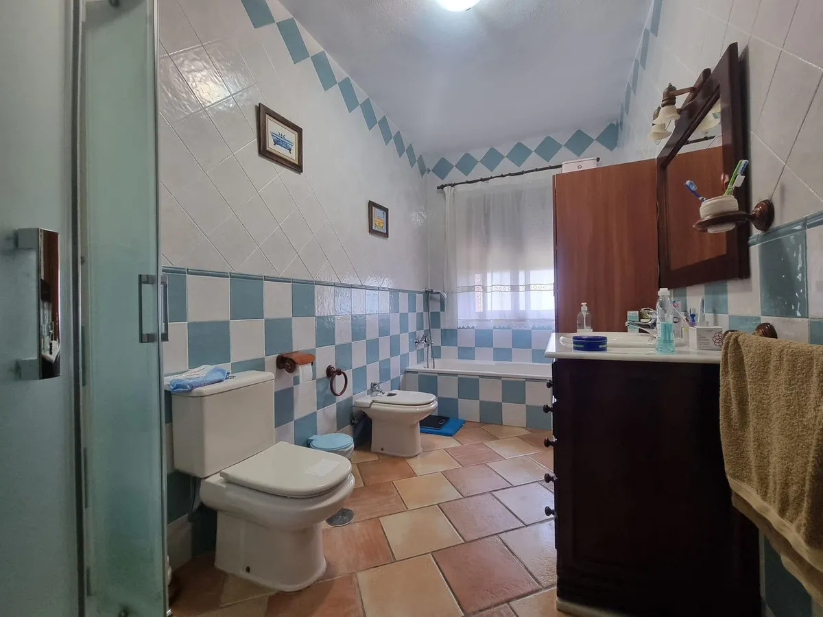 346541c9-f5a8-49e1-8d50-1a69ef7b5a86