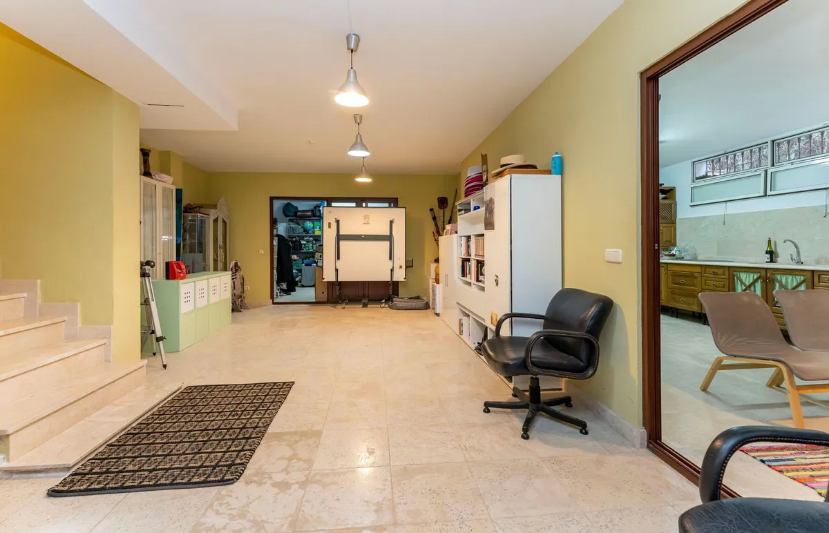 12cf3a97-ad87-4334-bcf3-5ae87537276b