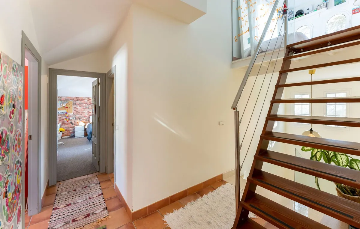 6bdee38e-4e84-4221-abb0-654d2c2222f9