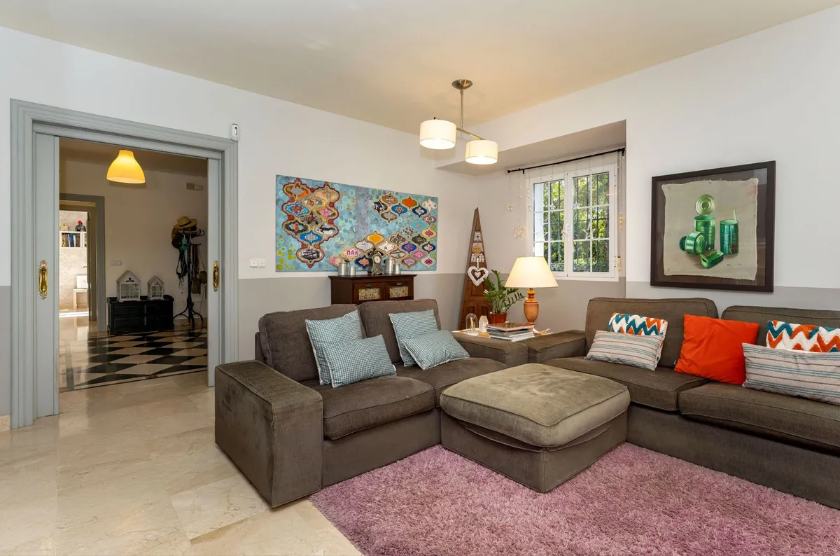 e99469fd-3653-4580-8418-ee0afd80757a