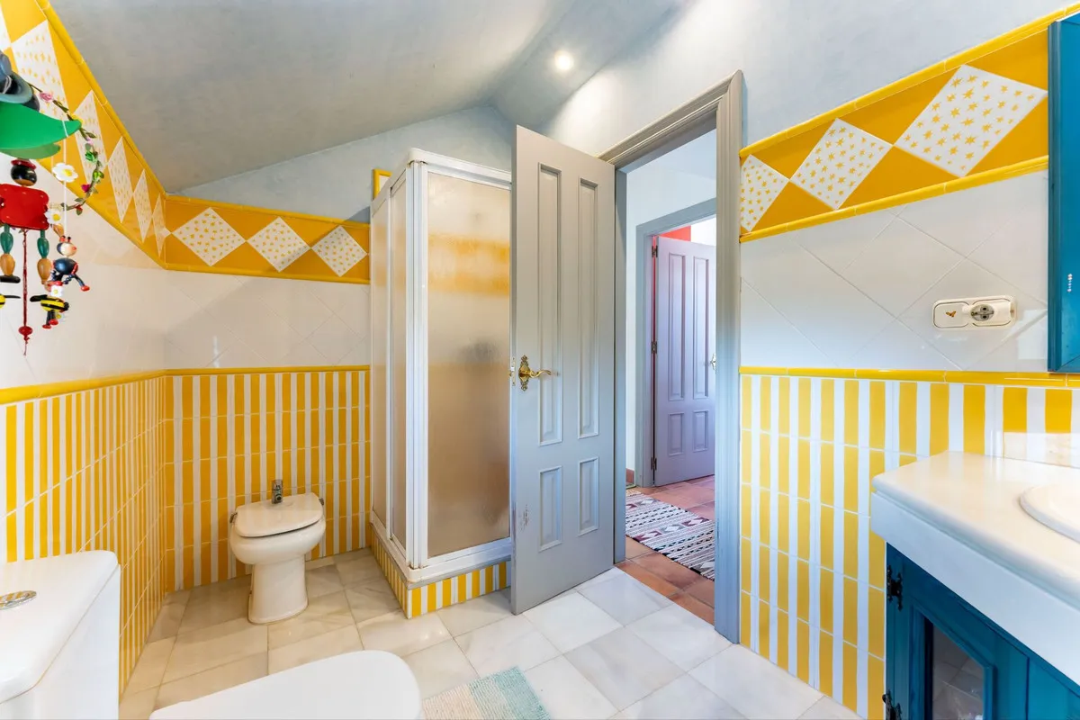 f03aad2d-159c-458e-8c05-c06d7f21d789