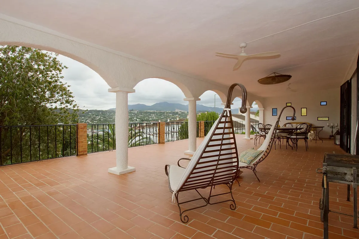 7879f1b5-6565-4542-b955-3c8648802f71