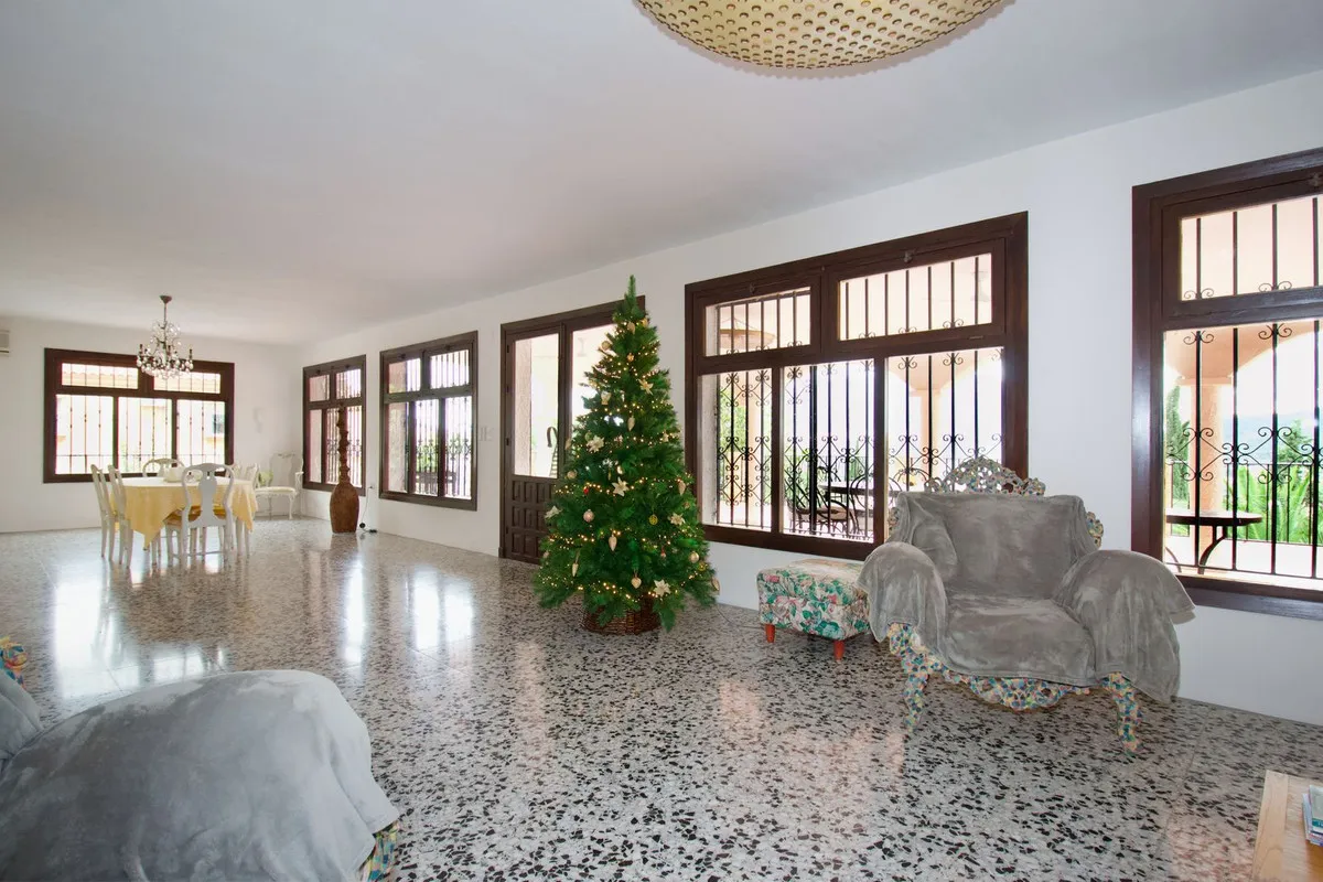 c1e81007-d57d-4669-a558-9167397ead25