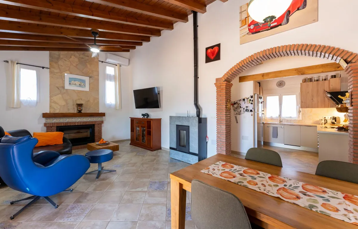 232ff6a0-fdca-4959-b7bd-02001a28f02d