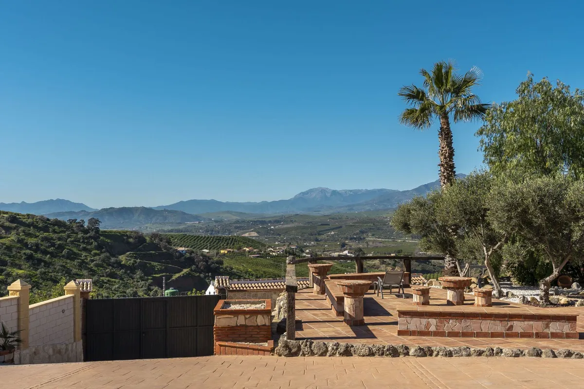 44719099-68c4-44ad-ab2d-9efdb034bcf5