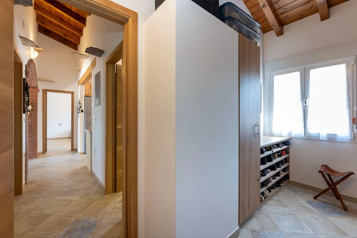 55cdce81-2f72-4ba1-871b-b65c47b6dda5