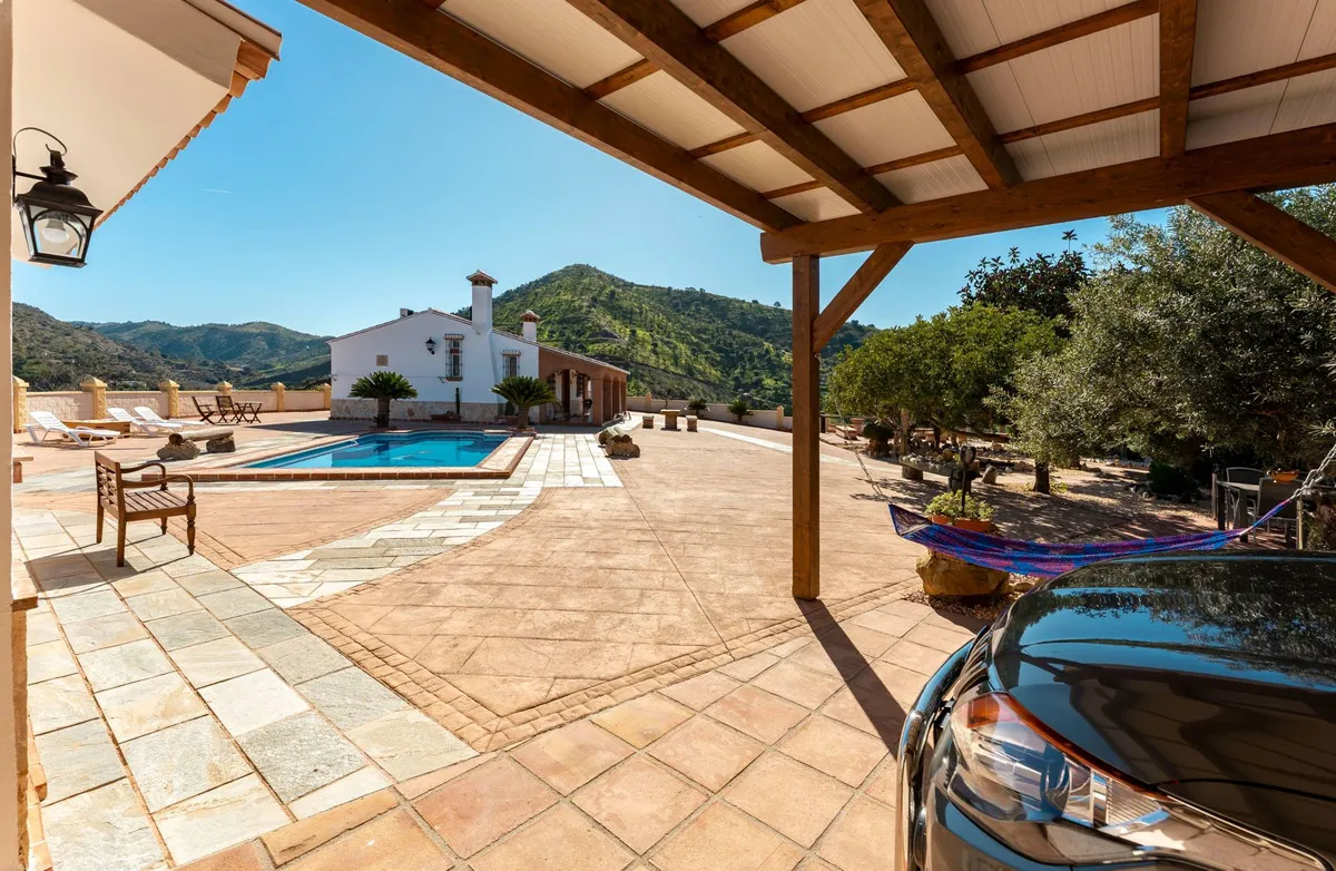 66abe273-0d1a-42fd-a371-ee7022942c2a