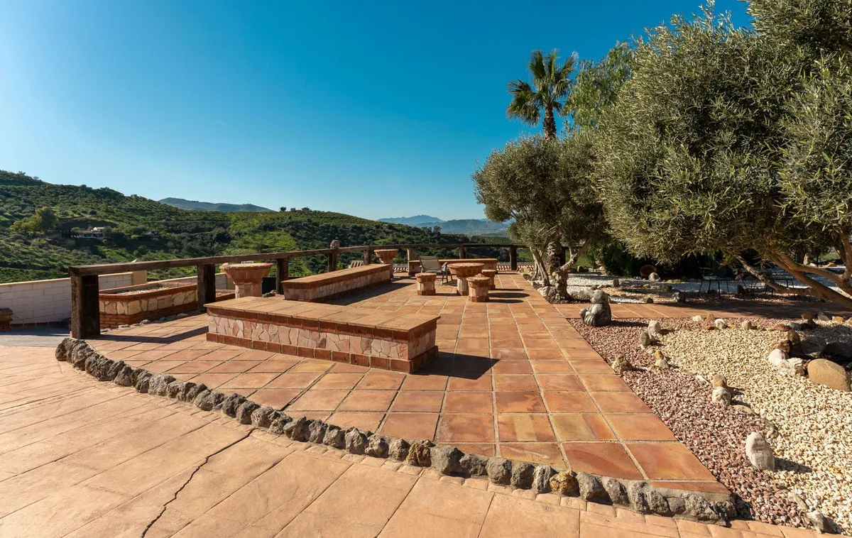 9b719901-6de4-47fa-be03-d10966a52121