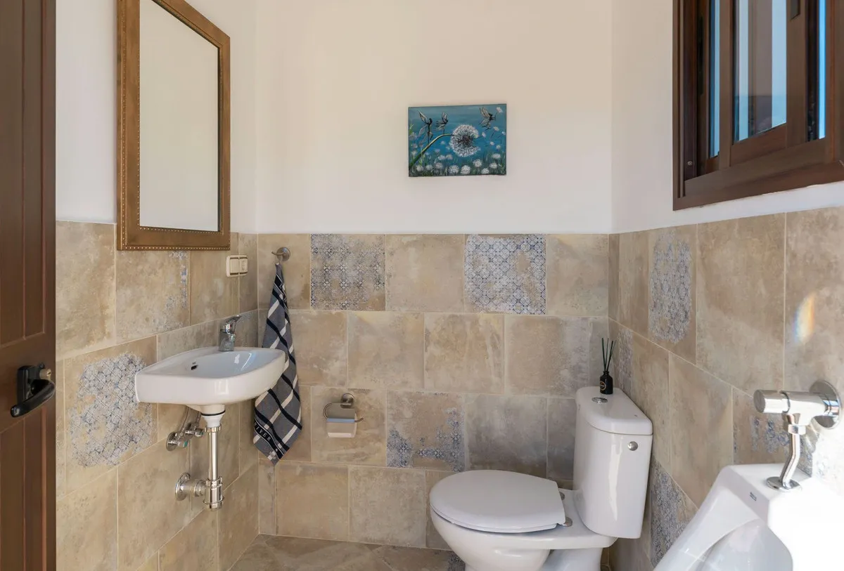 a9598d5f-d2db-4309-ab63-a339d0f0fe11