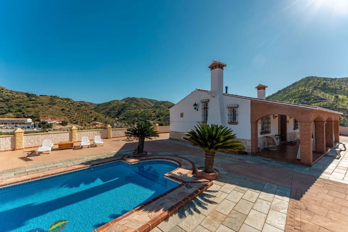 e56f3157-ef20-40fb-9ca7-f2197264c891