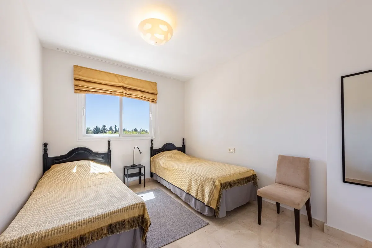 4bee2f10-3306-4556-b884-0dbf8ada849f