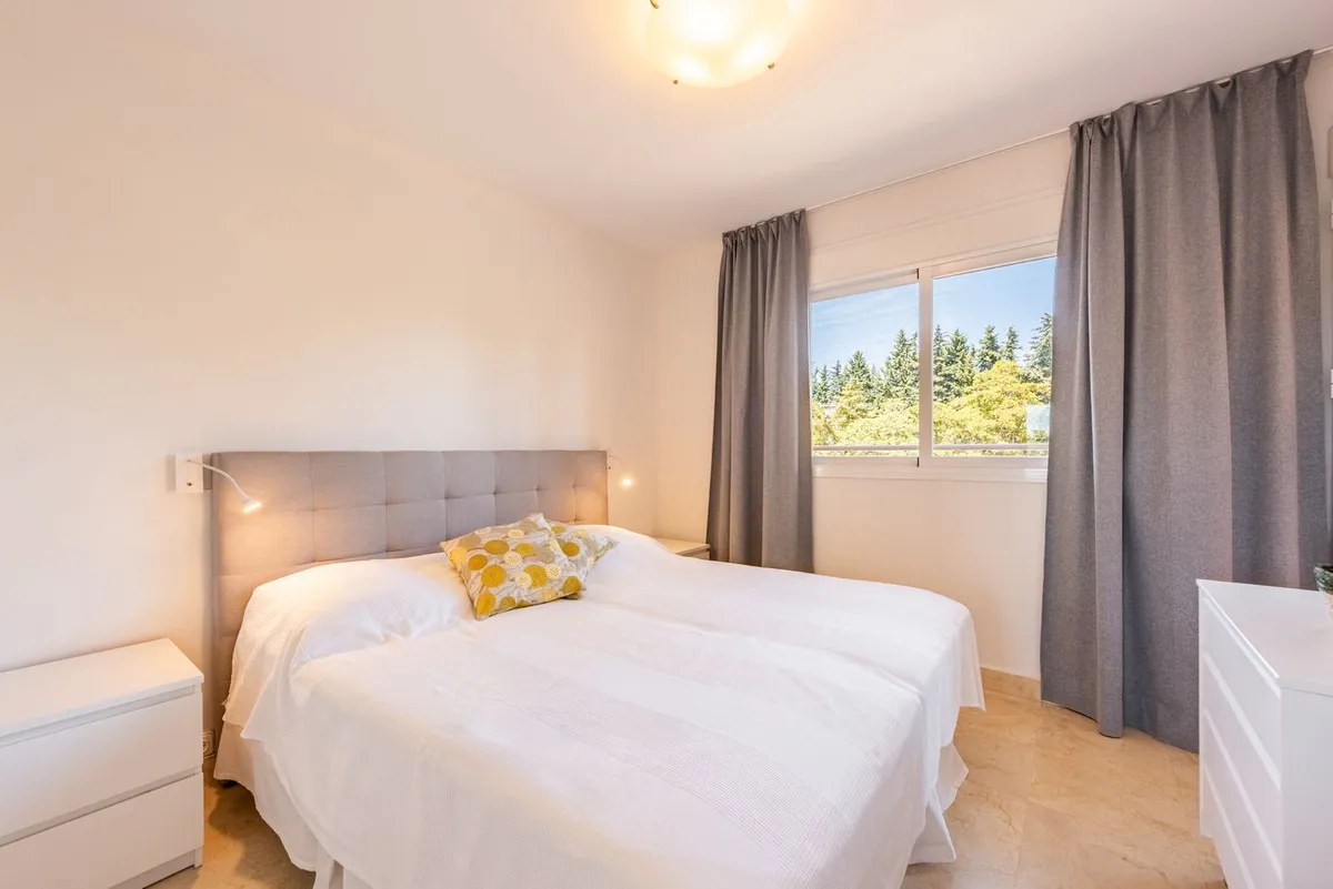 5ccb6992-b0eb-413b-8dcf-629da8f85a5b