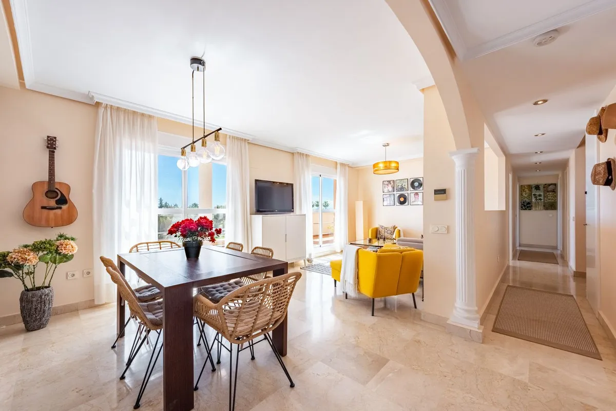 685f8f0a-91d8-4453-b6fb-400a75d9b11e