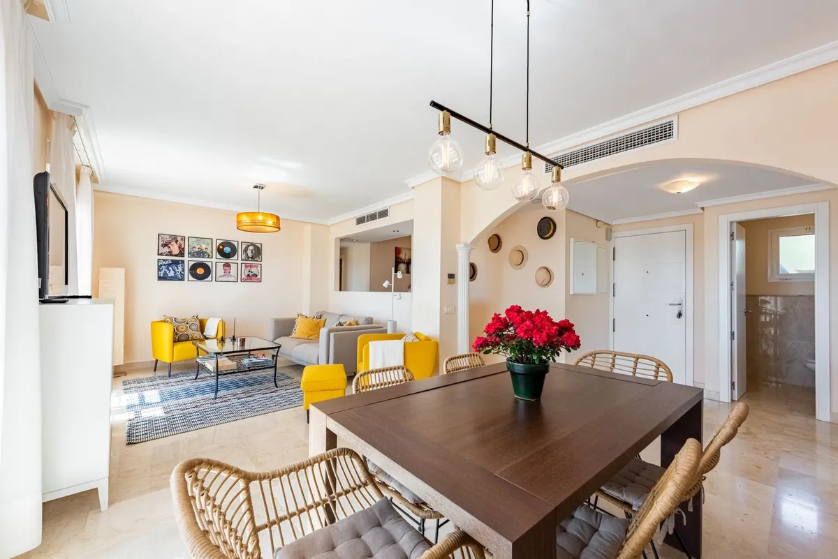 8b49afca-3192-4f1d-9159-743ad06c43a9