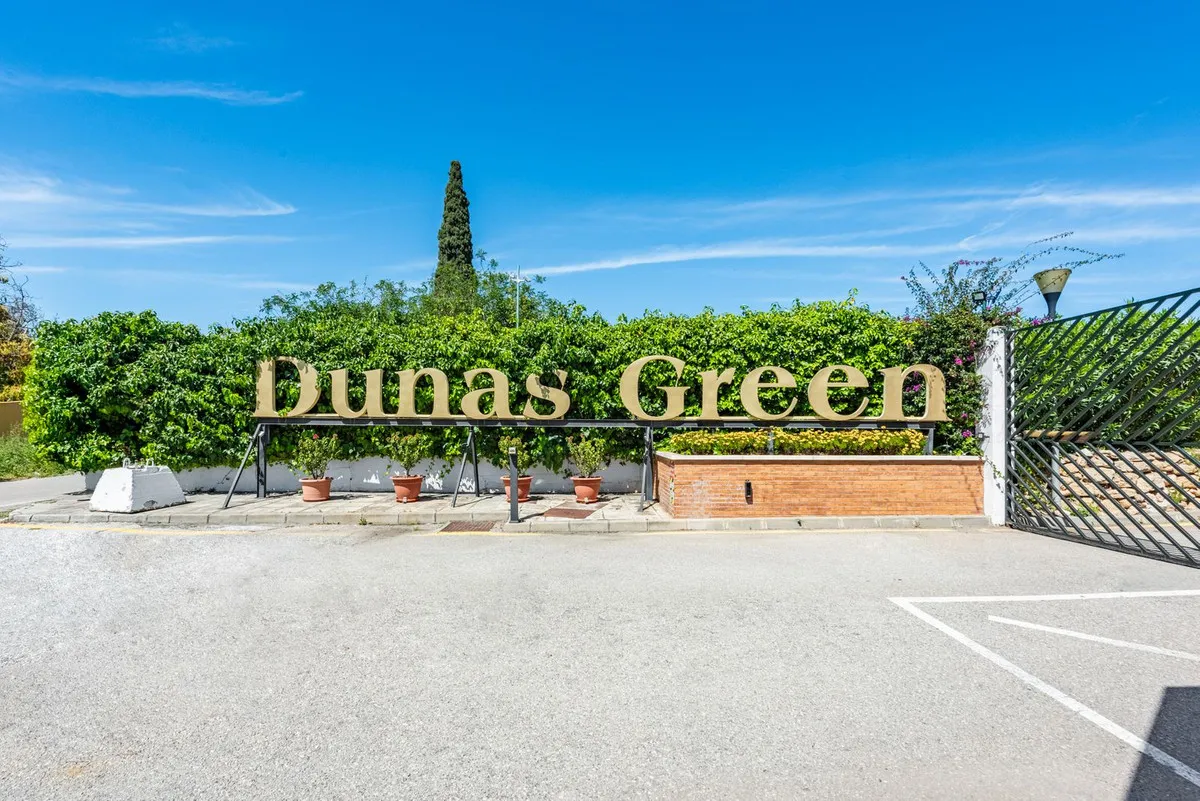 dc2b0b1d-389e-4465-9fbc-3c61a3d02002