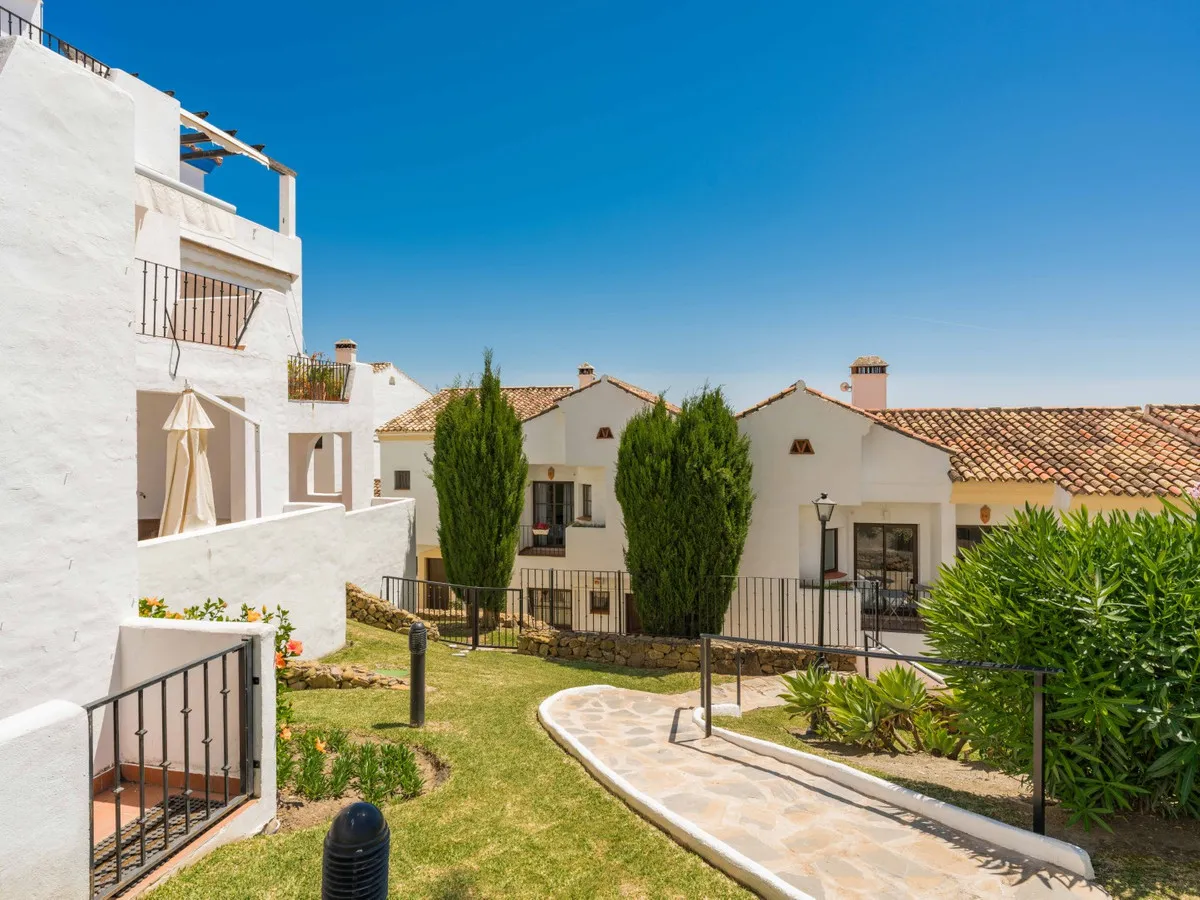 606f20b5-2992-4dea-abd2-663bc8f5032b