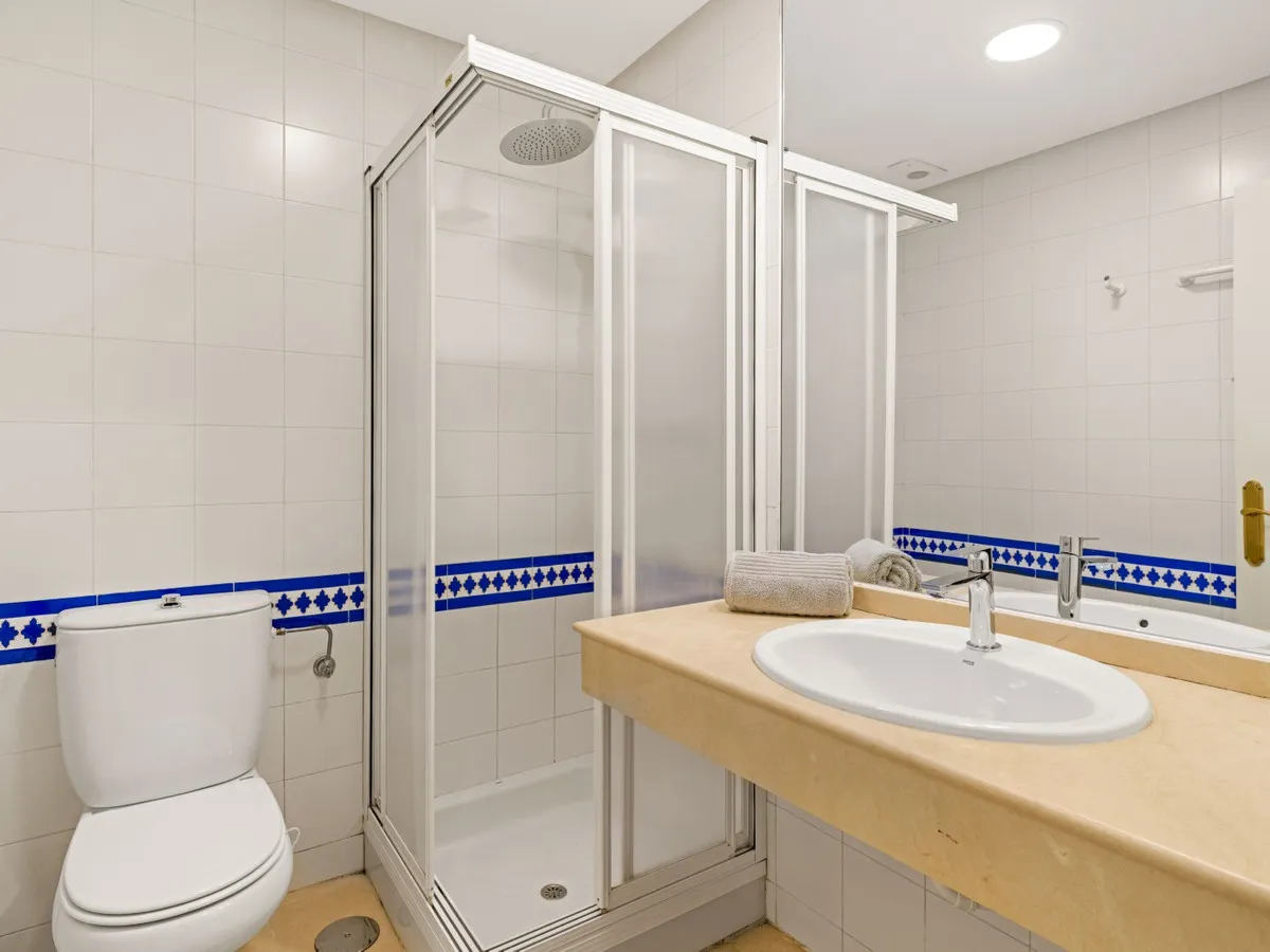 f49ac29d-69fd-463f-8cf2-723beda2c7e5