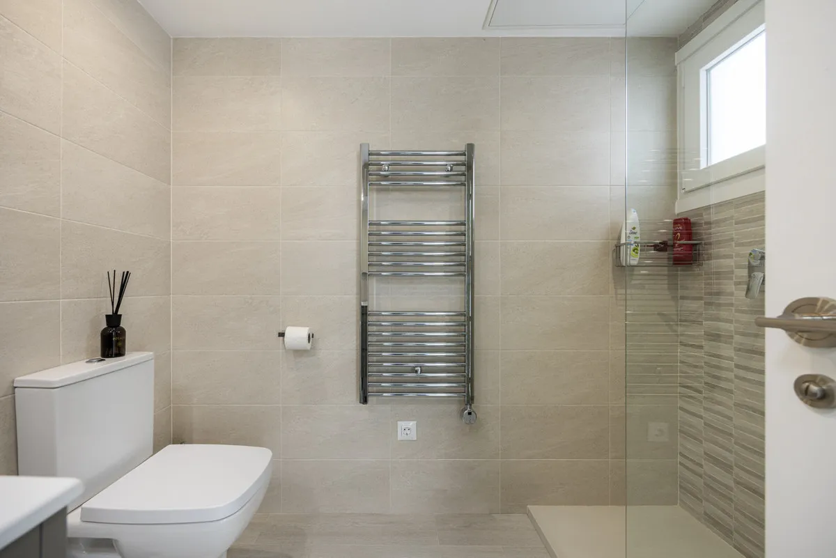 e224172c-d6da-4c98-9b06-4ac8b9459ec9