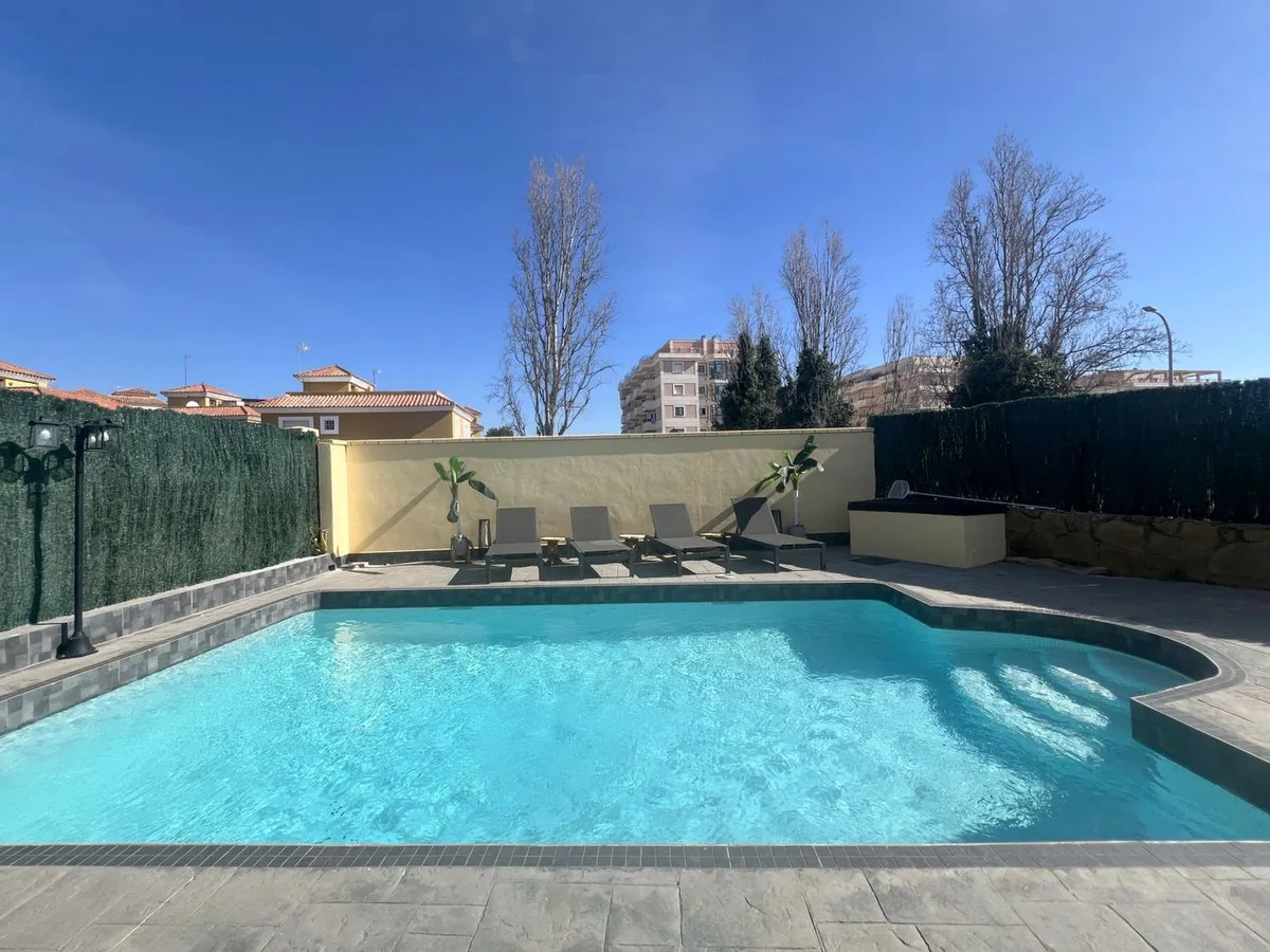 0bea11d4-4fb0-4851-bf06-fa2f19f5e21f