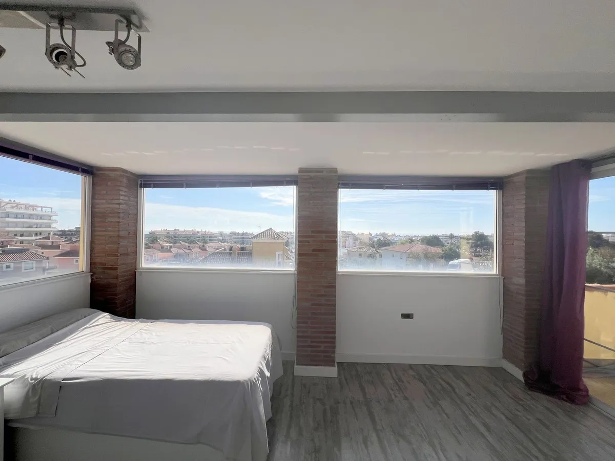 9f767ffa-a9cd-4fd5-90dd-9acc93bf5dd7