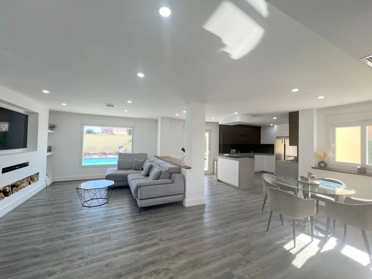 c4b7c285-07d9-4039-a46c-5b148a91f2e0