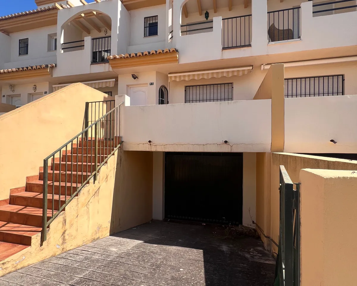 b47d1f23-542b-465a-aa3c-489dbc156b06