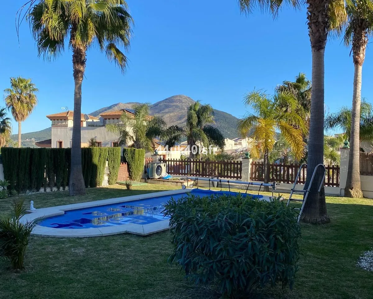 15403046-2592-48f7-aa13-4fc608811e48