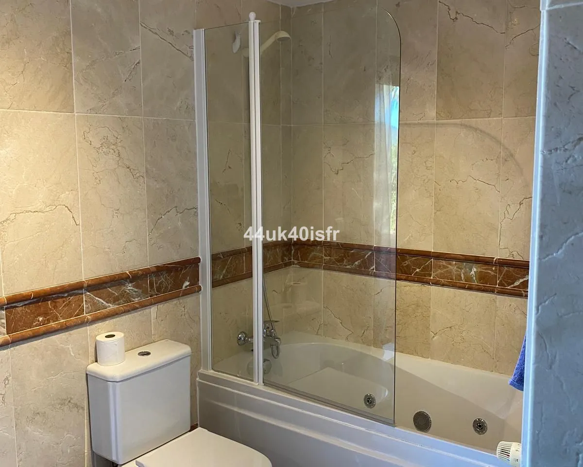 7ae0428a-7bf0-49a6-bd82-9d781fcbde70