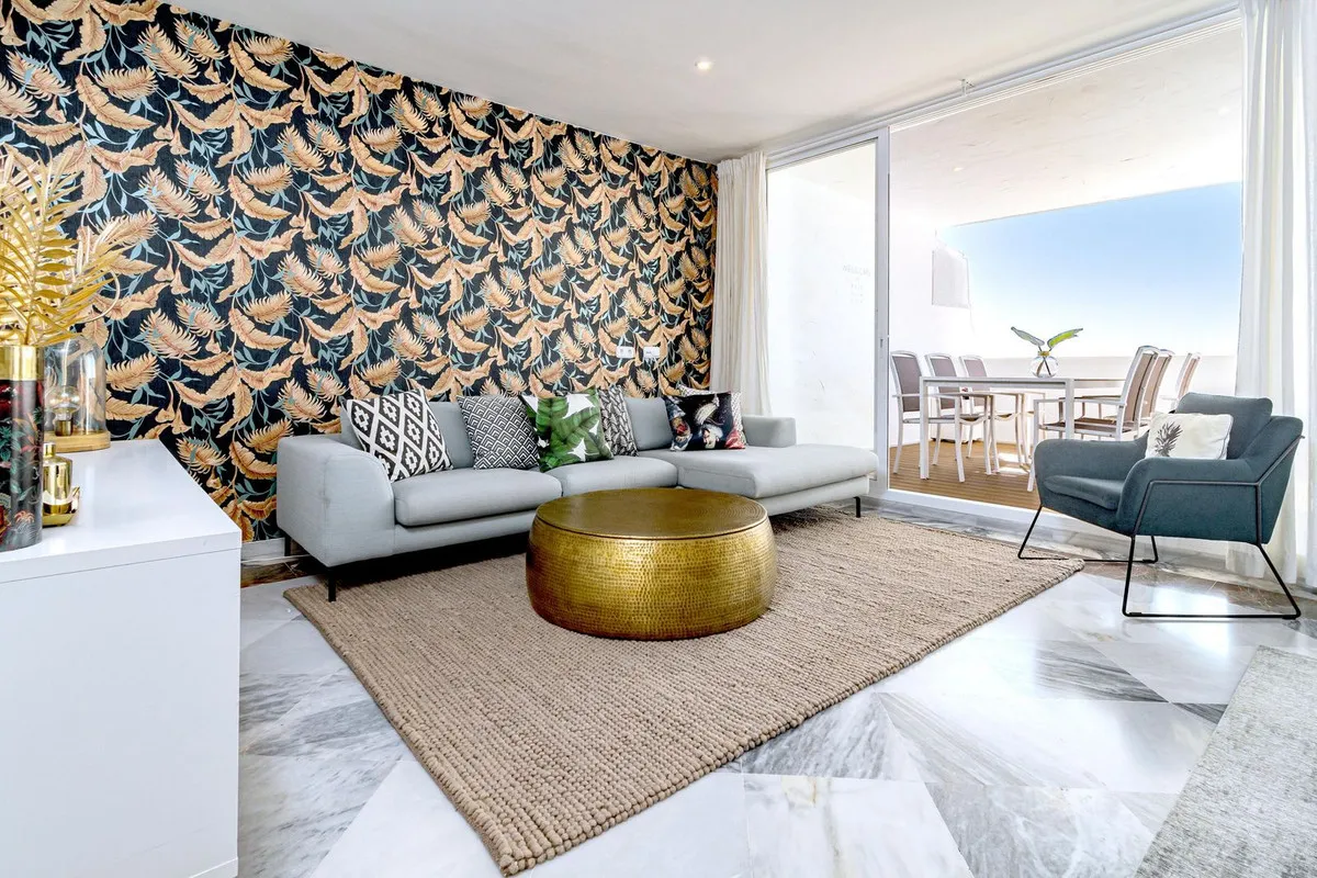 78f711d3-ac01-4c7e-9e6e-2af1fc451160