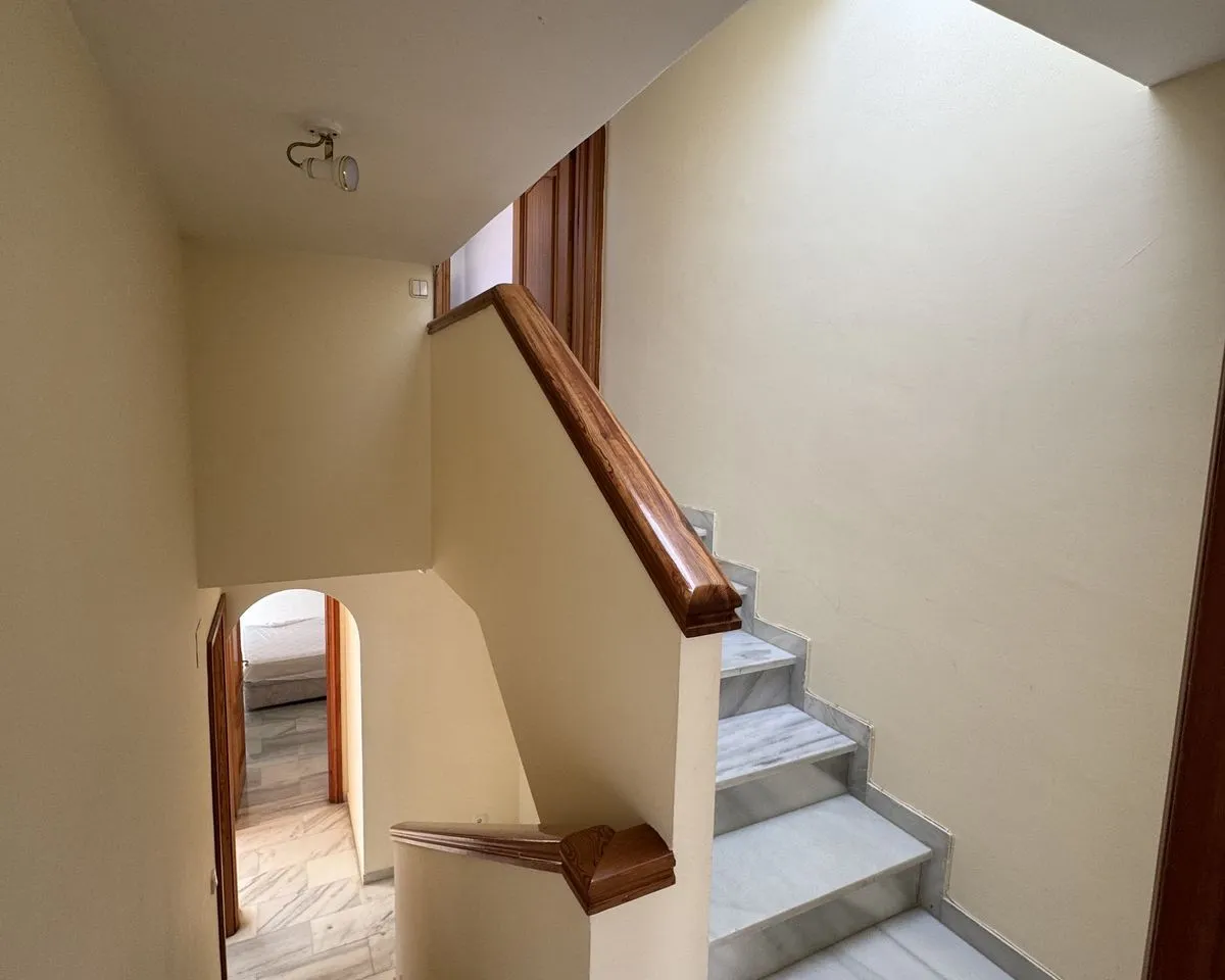 b4540d43-3426-40a8-b83c-46fc8241f0cb