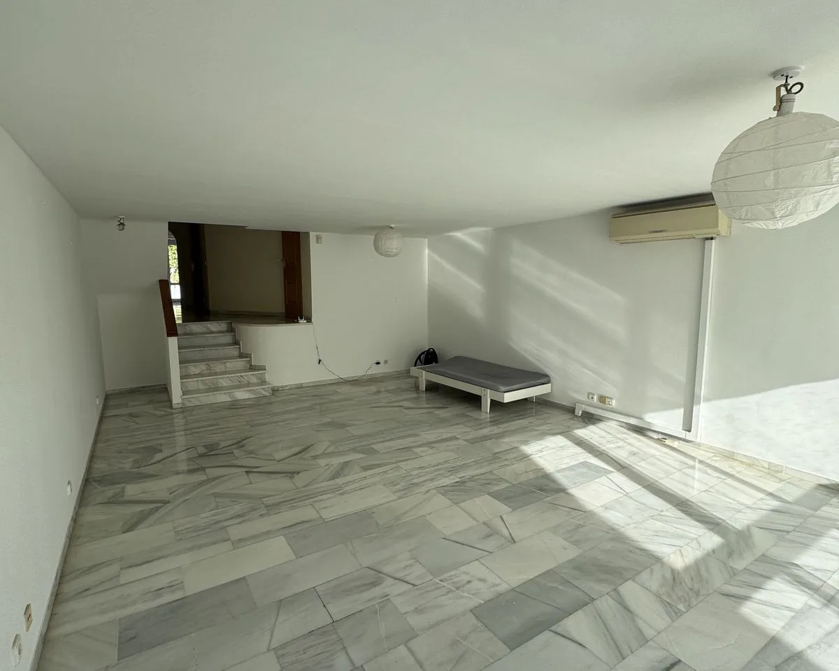 c1542d32-0e0e-4121-afca-2a13872b30ac