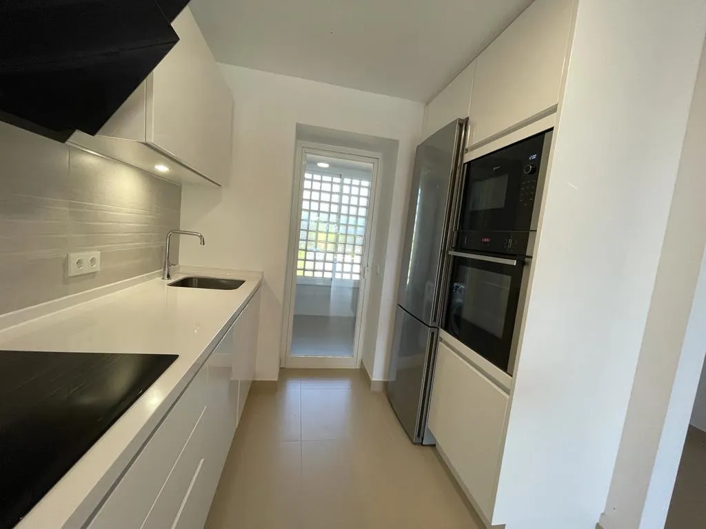 821a9e27-1565-4fed-8bb4-7d49de8c89db