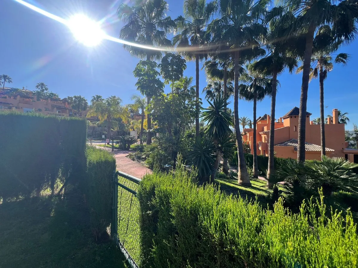 2331e8f1-221d-48ec-912f-a0695dd9d178