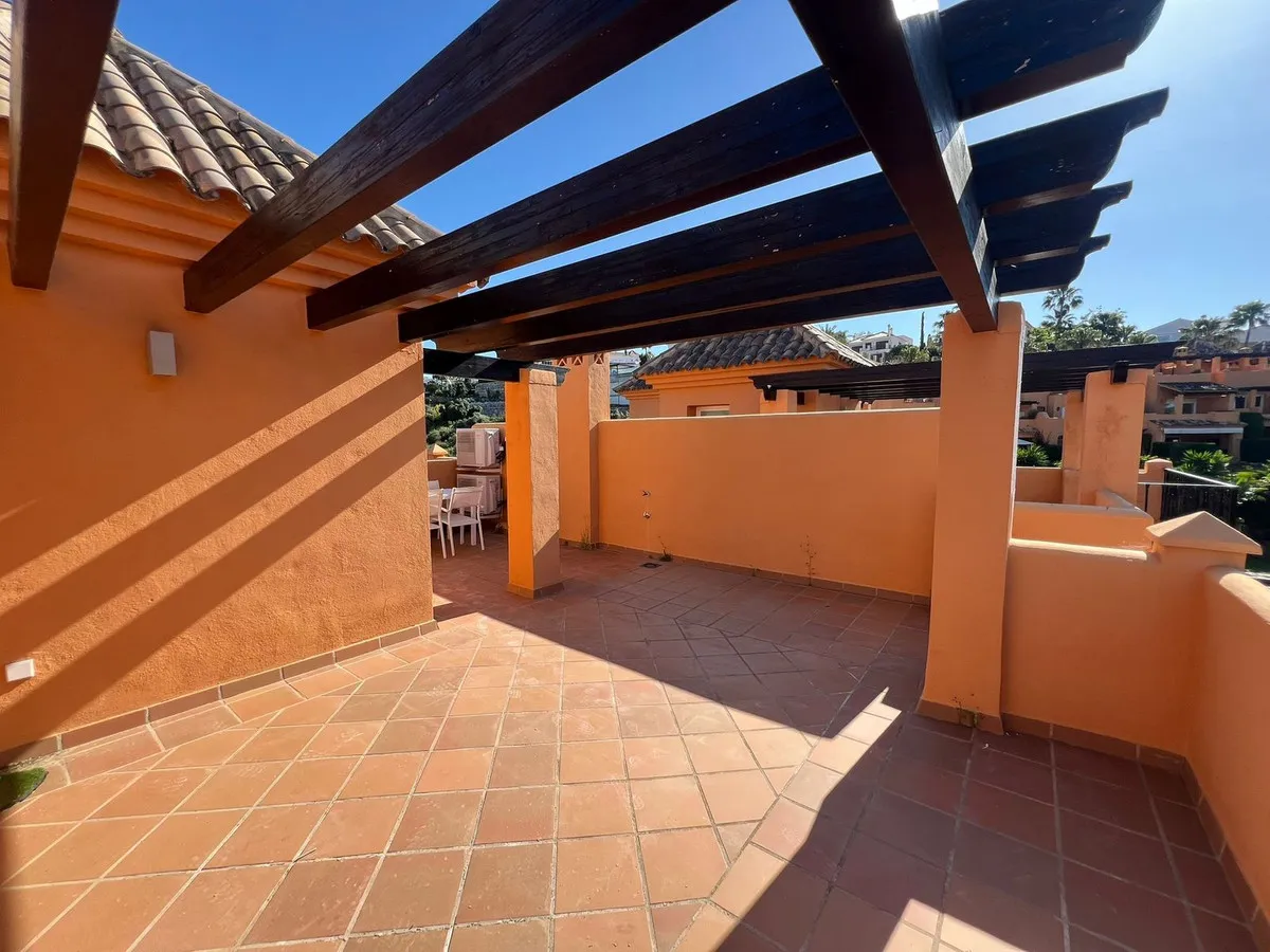 72bf6fd5-7fae-4c89-9e19-f77a9904788c