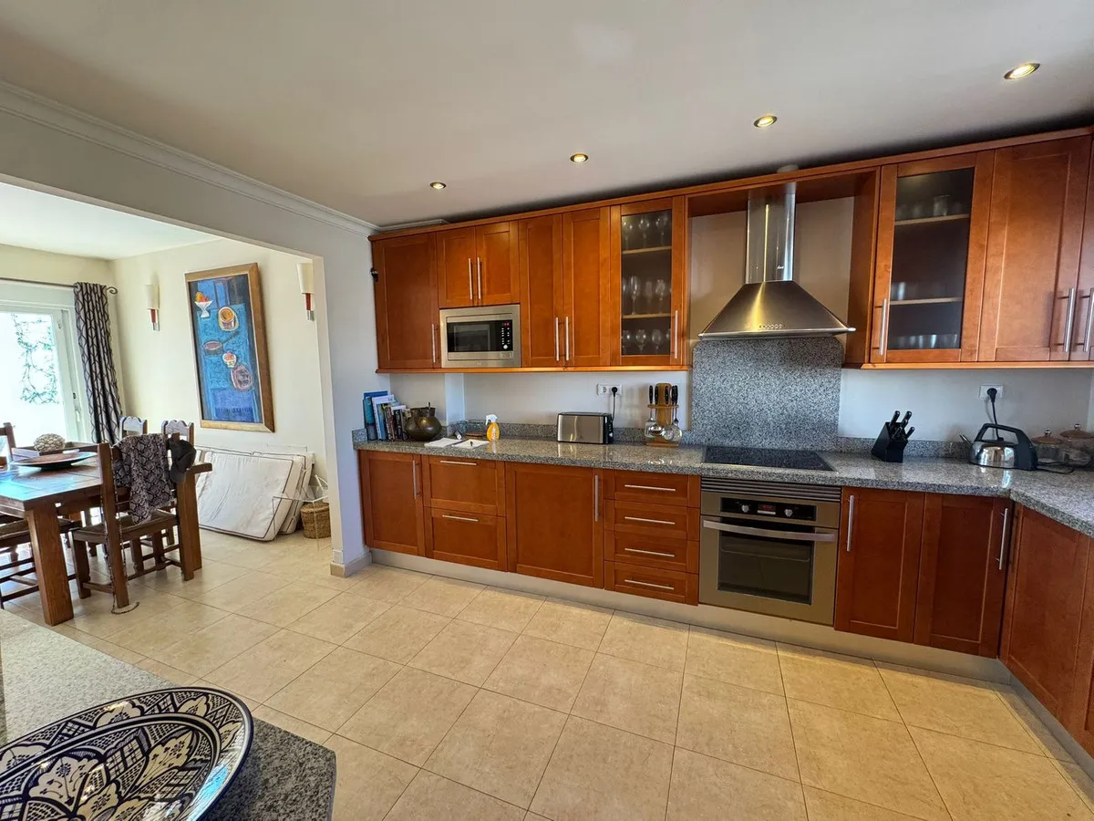 0a5e0a57-a288-401f-89ec-a1f93f741de2