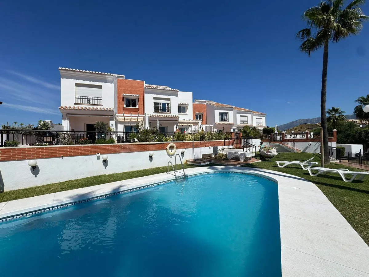 15fb762c-457a-489e-af38-80b4ea0624f2